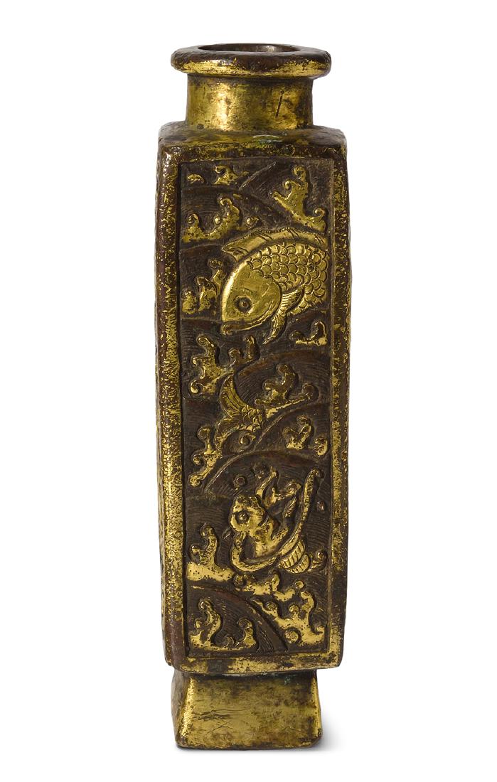 Kleine Vase China, wohl Ming-Dynastie. Bronze, (1 of 7)