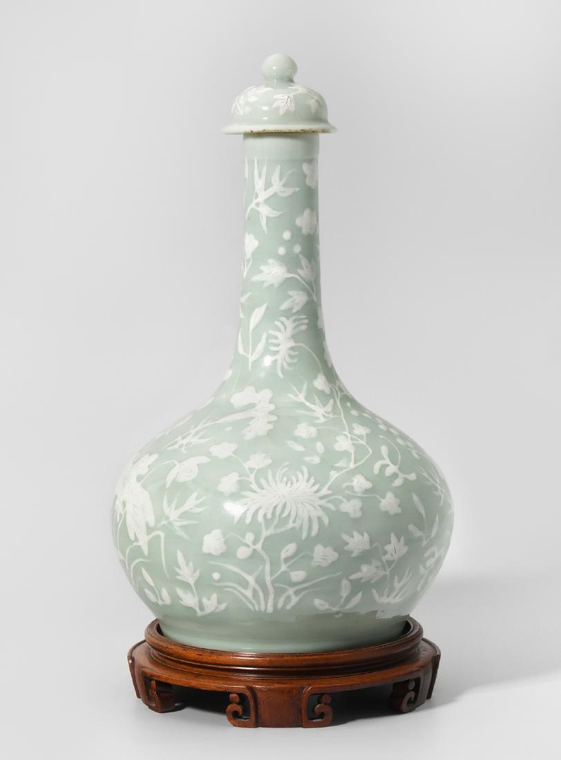 Flaschenvase China, Qing-Dynastie. Porzellan mit (1 of 1)