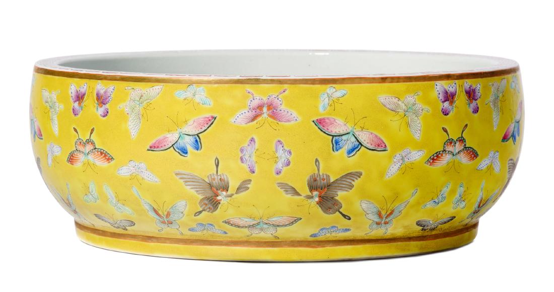 Gefäss China, um 1900. Eisenrote Guangxu-Marke. Kurze (1 of 10)