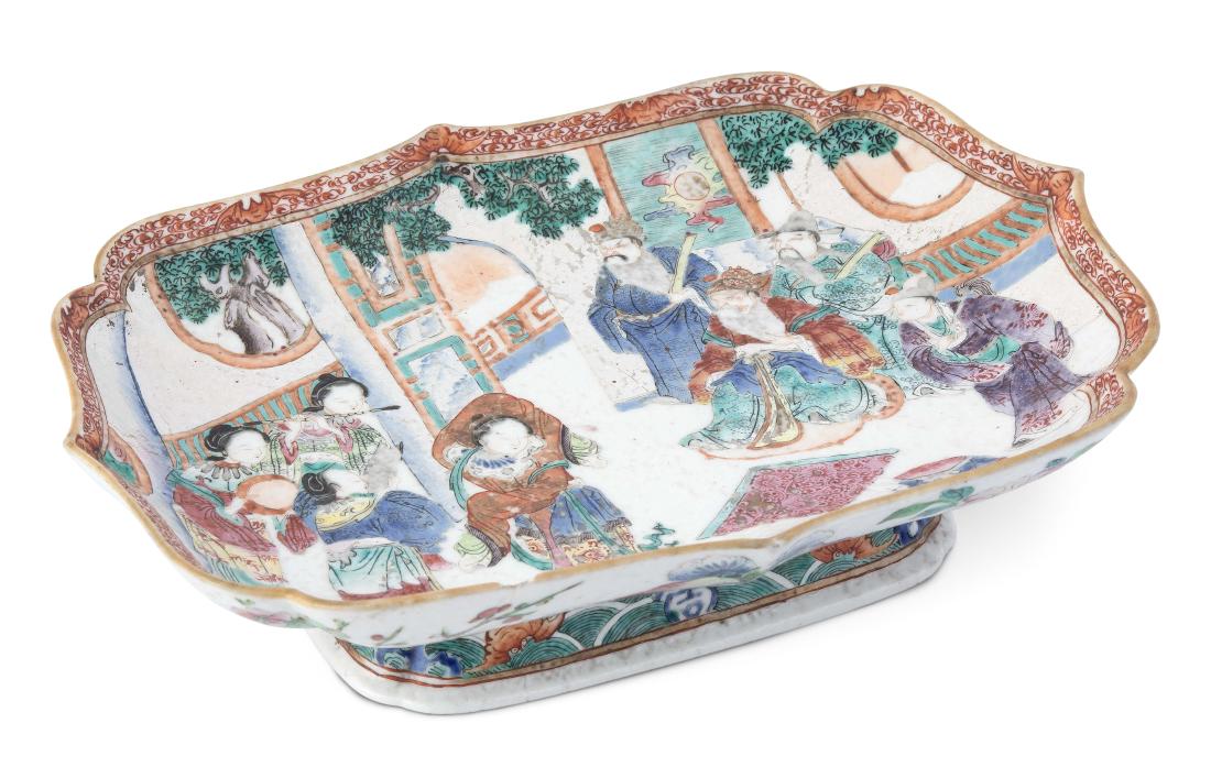 Fussschale China, Jiaqing-Marke und aus der Periode. (1 of 11)