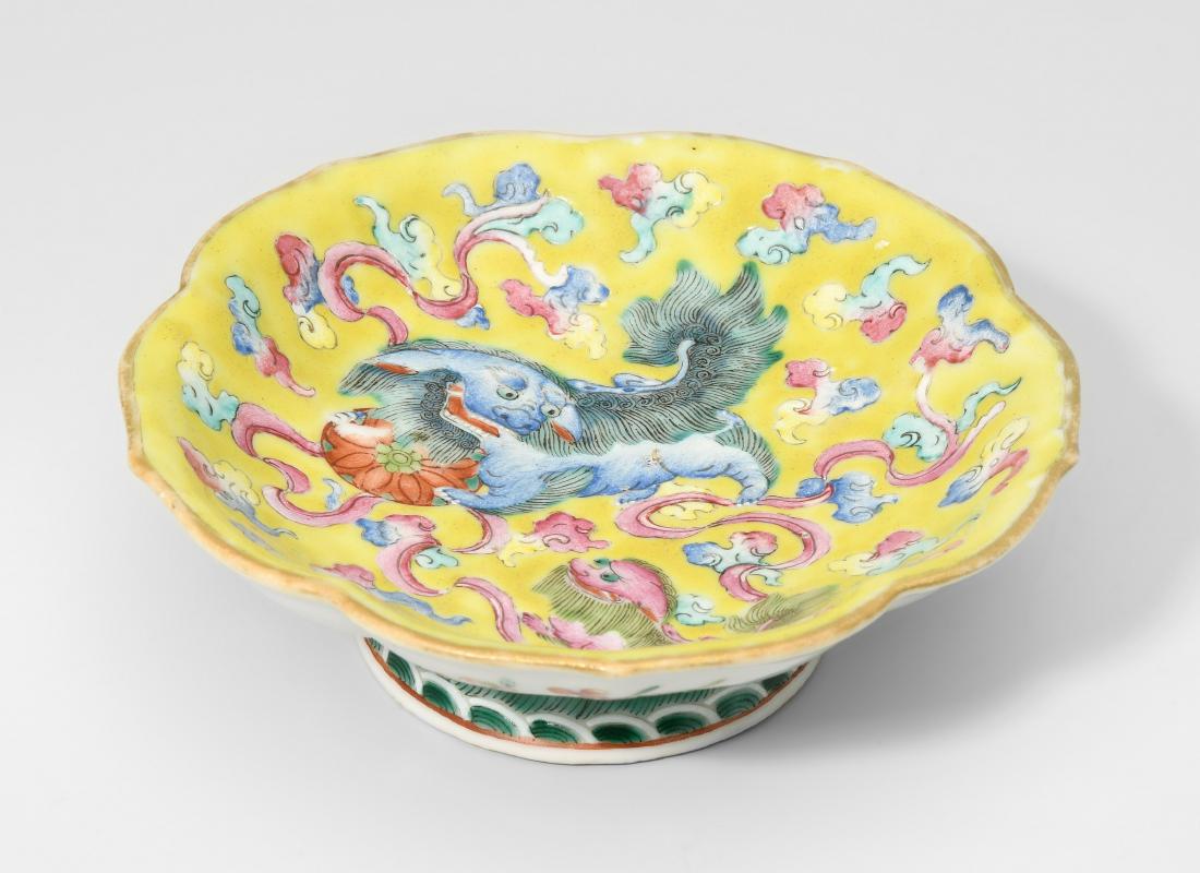 Kleine Fussschale China, Tongzhi-Marke und aus der (1 of 1)