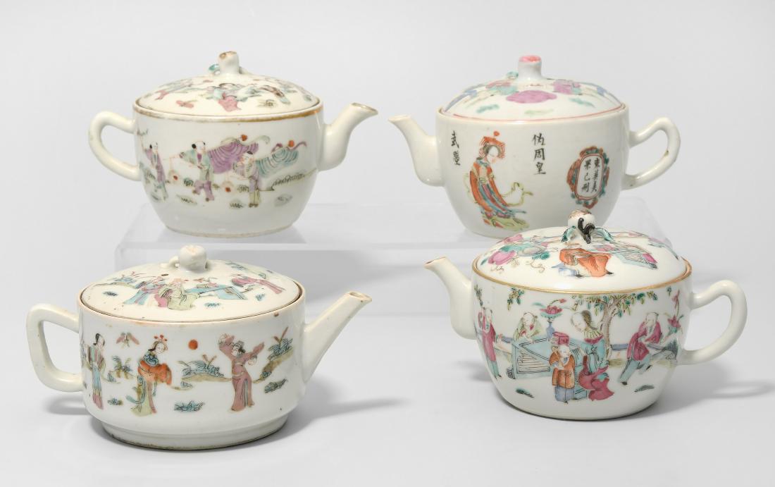 Lot: 4 Teekannen China, 1.Hälfte 20.Jh. Porzellan. (1 of 1)