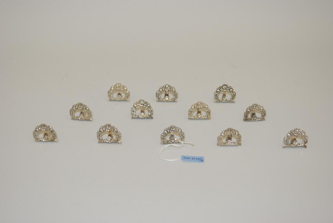 Lot: 12 Tischkärtchenhalter 20.Jh. Silber. (1 of 1)