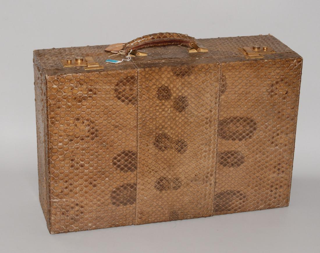 Reisenecessaire-Koffer Frankreich, um 1900. Koffer aus (1 of 2)