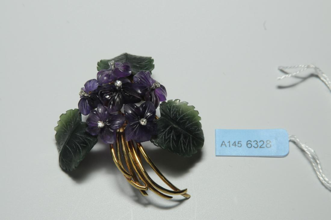 Veilchen-Brosche 1940er Jahre. 585 Gelbgold. Blüten aus (1 of 1)