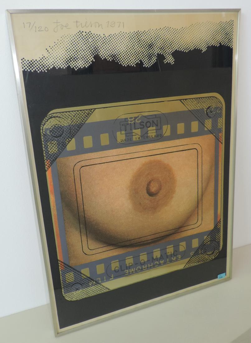 Tilson, Joe (London 1928) Clip-O-Matic. Breast. 1972.: Tilson, Joe (London 1928) Clip-O-Matic. Breast. 1972. Farbsiebdruck und Folie. 17/120. Oben links signiert und datiert. Lichtmass 70x50 cm. Gerahmt.