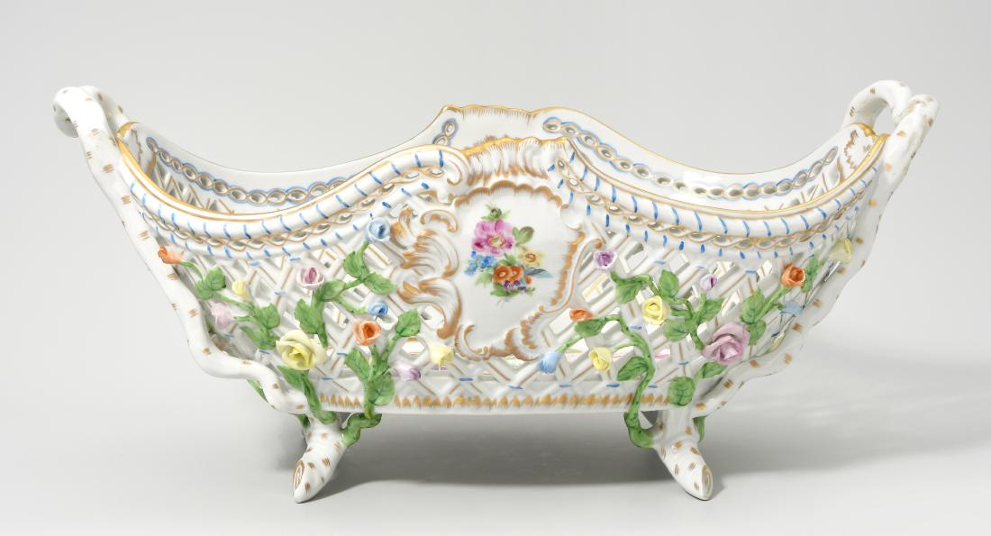 Grosse Korbschale, Herend 1943. Porzellan, Ovalform, (1 of 1)