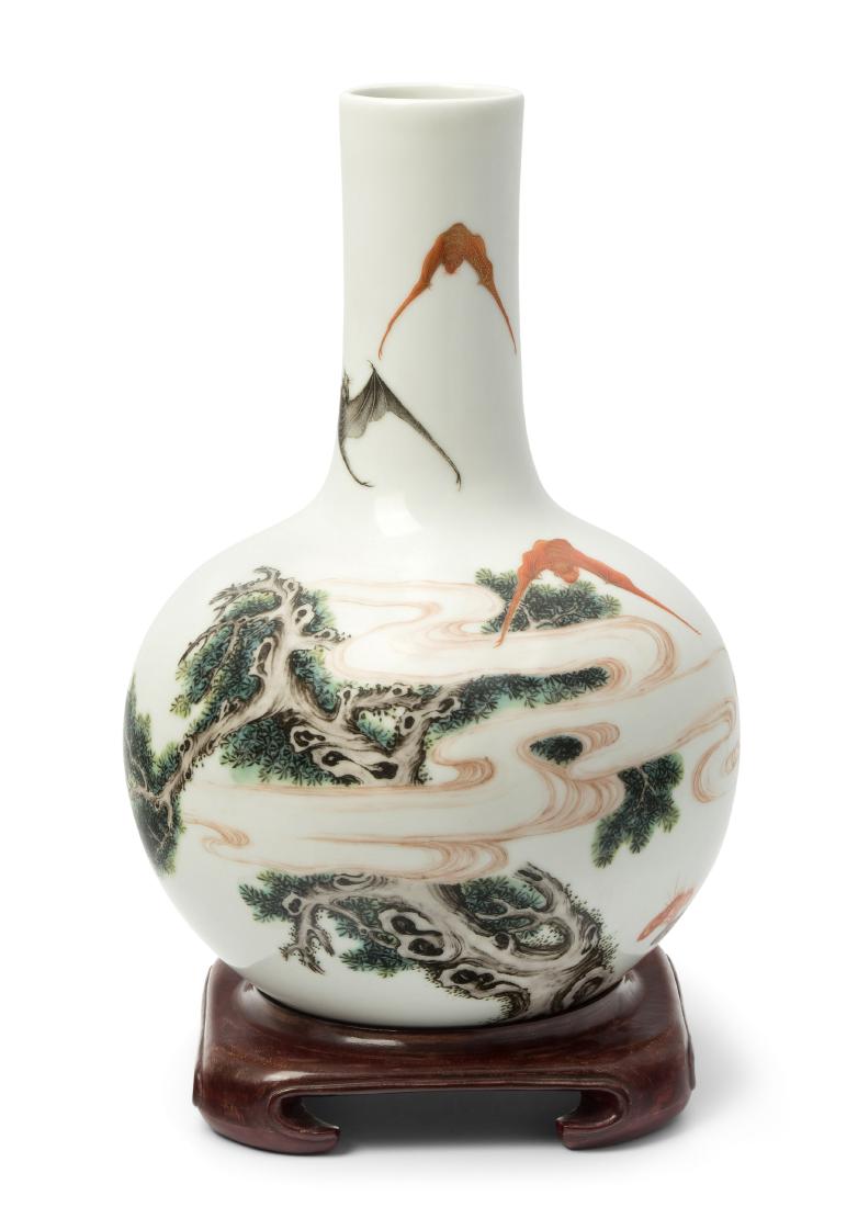 Tianqiu-Vase China, 20.Jh. Porzellan. Jingwei tang (1 of 10)