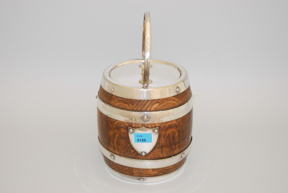 Eiswürfelbehälter Englisch, um 1900. Holzfässchen mit (1 of 1)