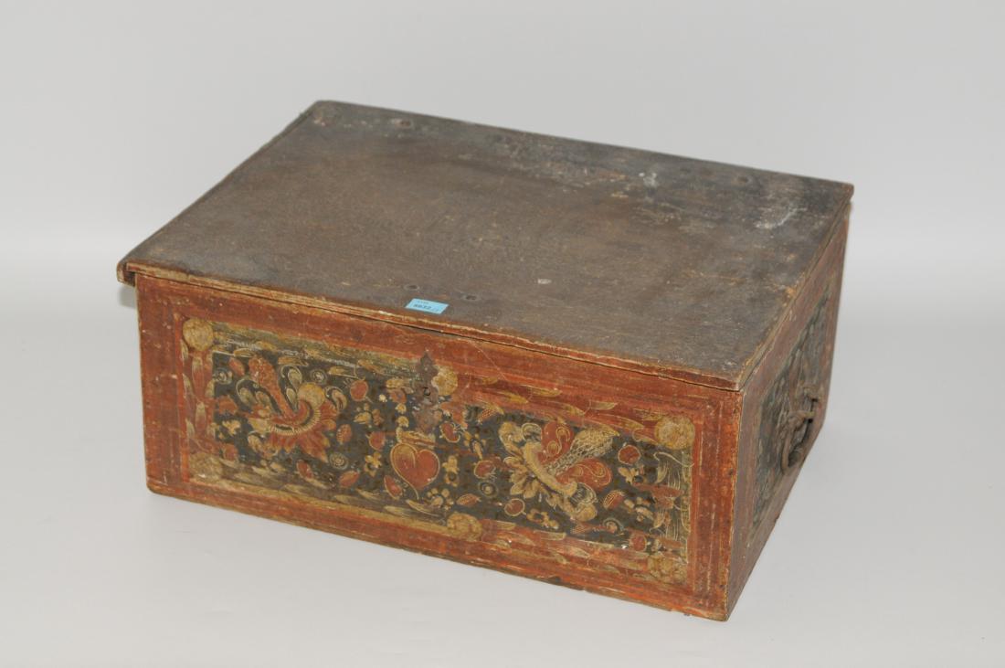 Lot: Kassette und Kabinettschränkchen Alpenländisch, um (1 of 2)