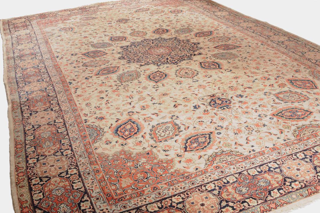 Saruk Z-Iran, um 1960. Im beigen Feld ruht ein (1 of 10)