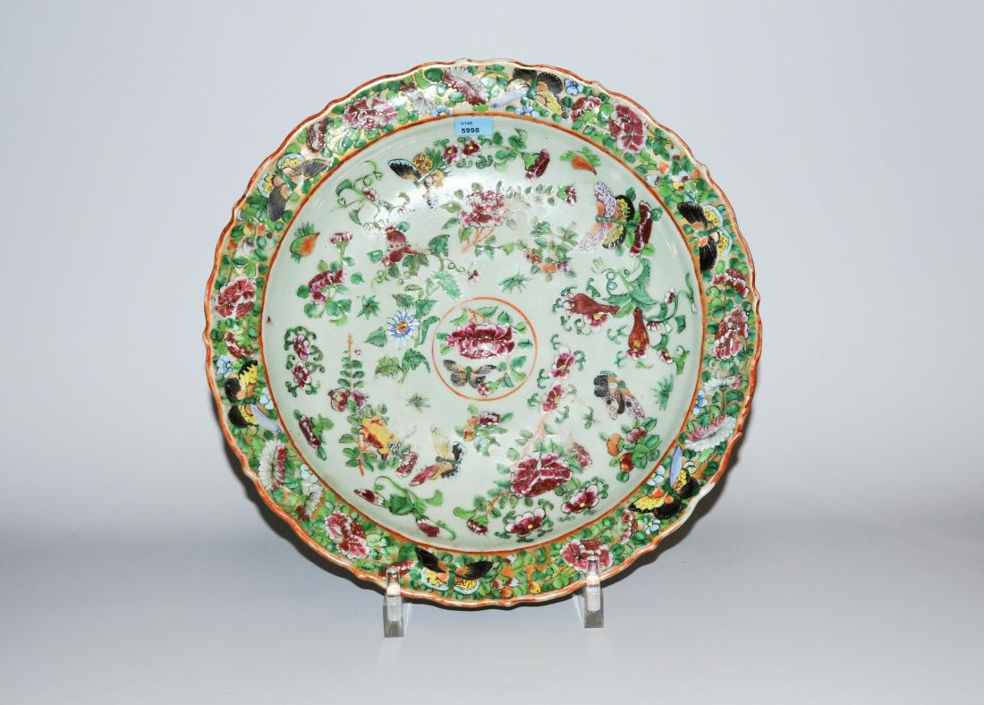 Grosse Platte China, 19.Jh. Porzellan. Rundform mit (1 of 1)