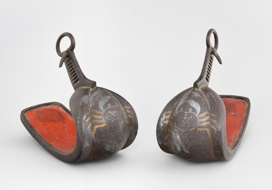 1 Paar Abumi Japan, Edo-Zeit. Eisen mit Silber- und (1 of 1)