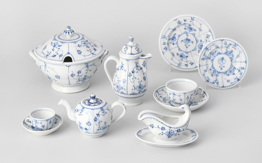 Kindergeschirr Rauenstein, Thüringen, um 1900. (1 of 1)