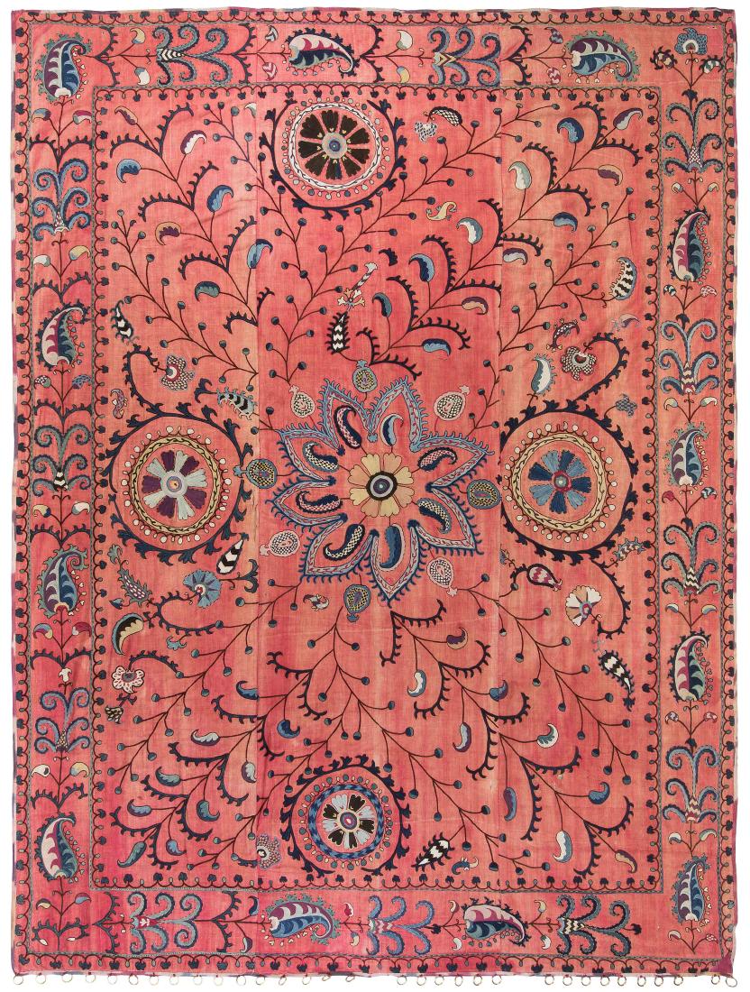 Suzani Usbekistan, um 1900. Nadelarbeit auf 3 Bahnen. (1 of 13)