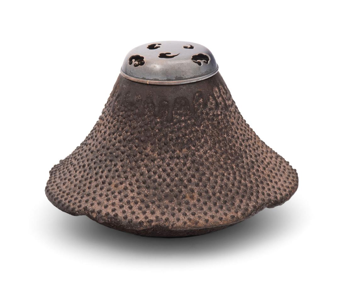 Räuchergefäss Japan, Mitte 20.Jh. Gusseisen. In Form (1 of 10)