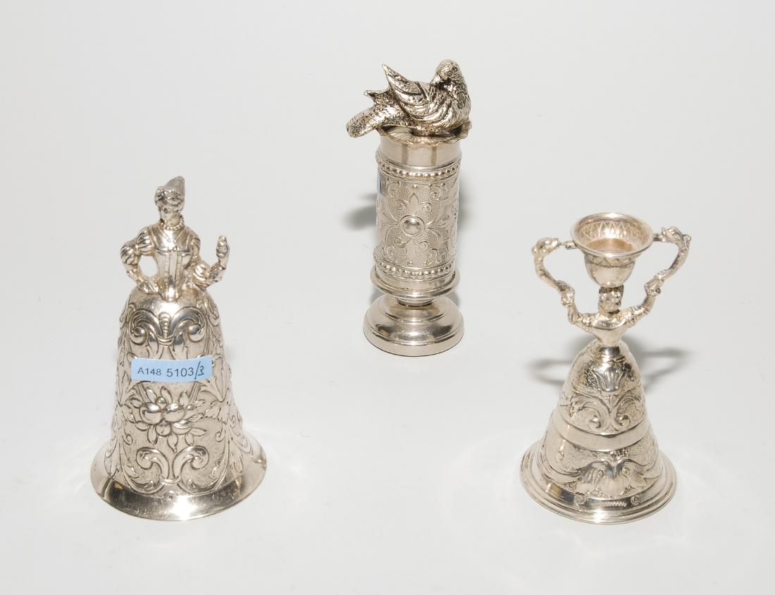 Lot: 2 Hochzeitsbecher Wohl Hanau um 1900. Silber. In (1 of 1)