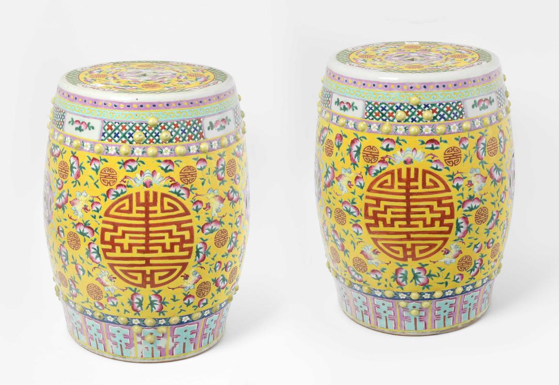 1 Paar Gartensitze China, 20.Jh. Porzellan. (1 of 3)