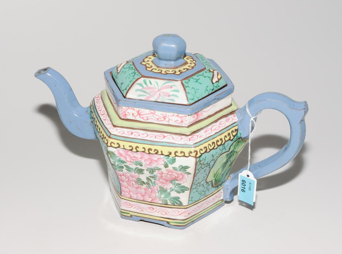 Teekanne China, 20.Jh. Yixing-Keramik. Sechseckige (1 of 1)