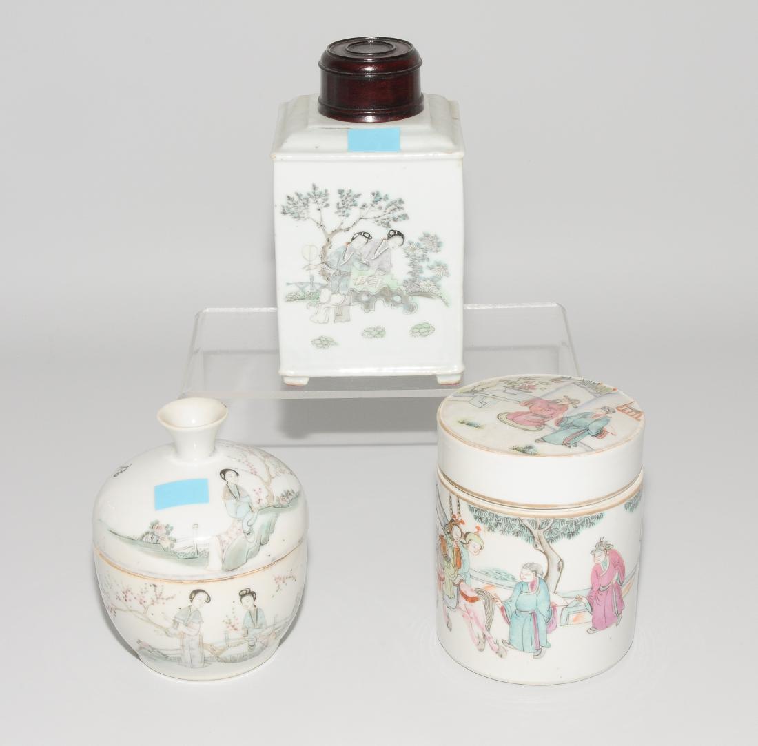 Lot: Eine Teedose und zwei Deckeldosen China, um 1900. (1 of 1)