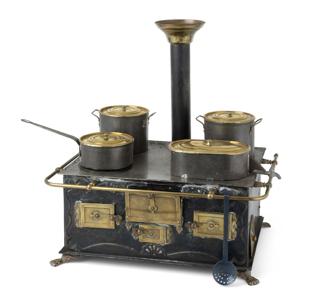 Kinderkochherd Gebr. Bing, Nürnberg, um 1900. (1 of 1)
