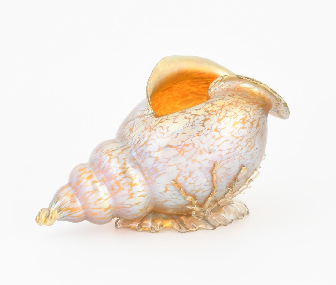 Lötz Witwe Klostermühle, um 1898. Ziermuschel. (1 of 1)