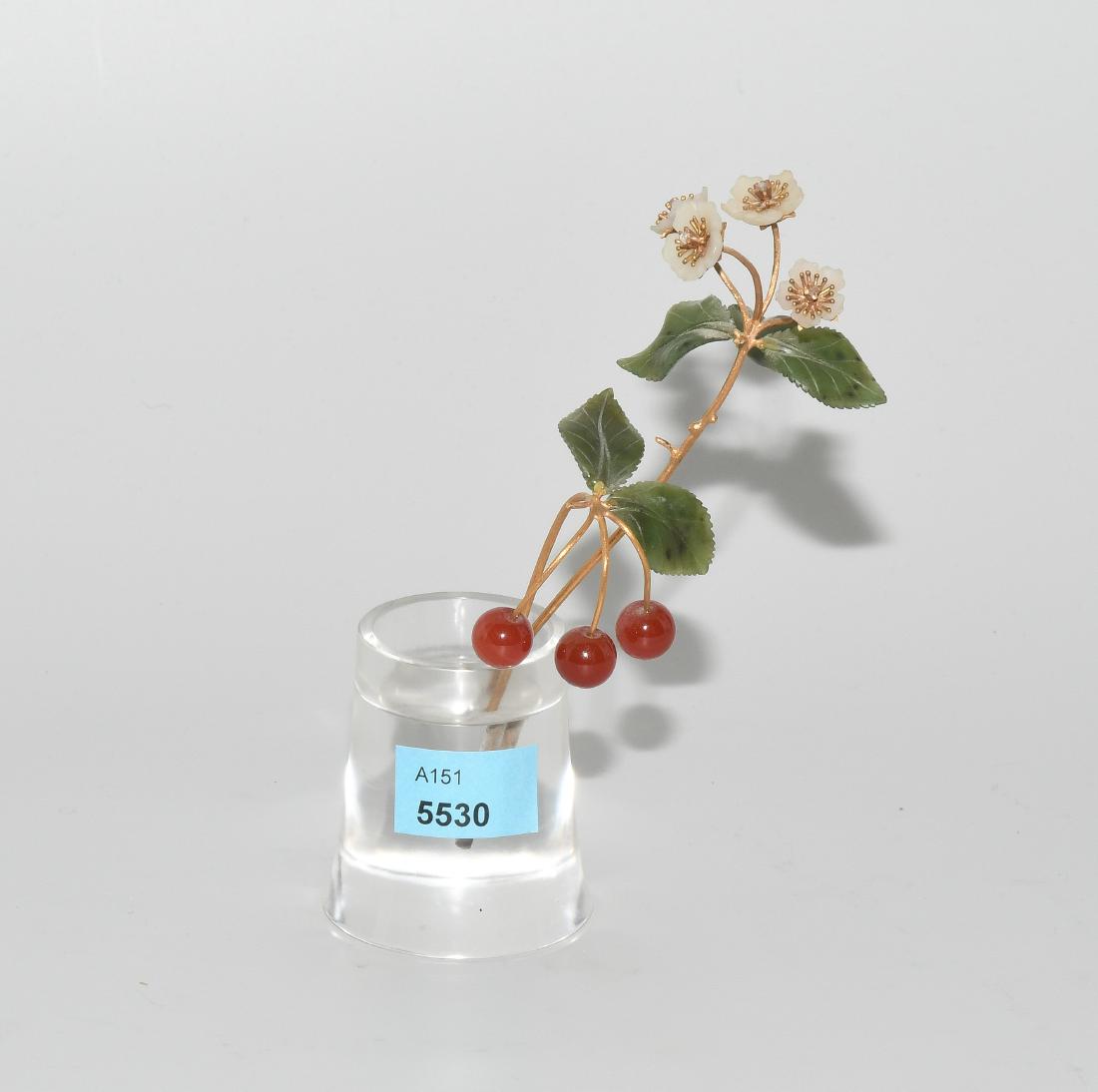 Steindekoration 20.Jh. 750 Gelbgold. In der Art der (1 of 1)