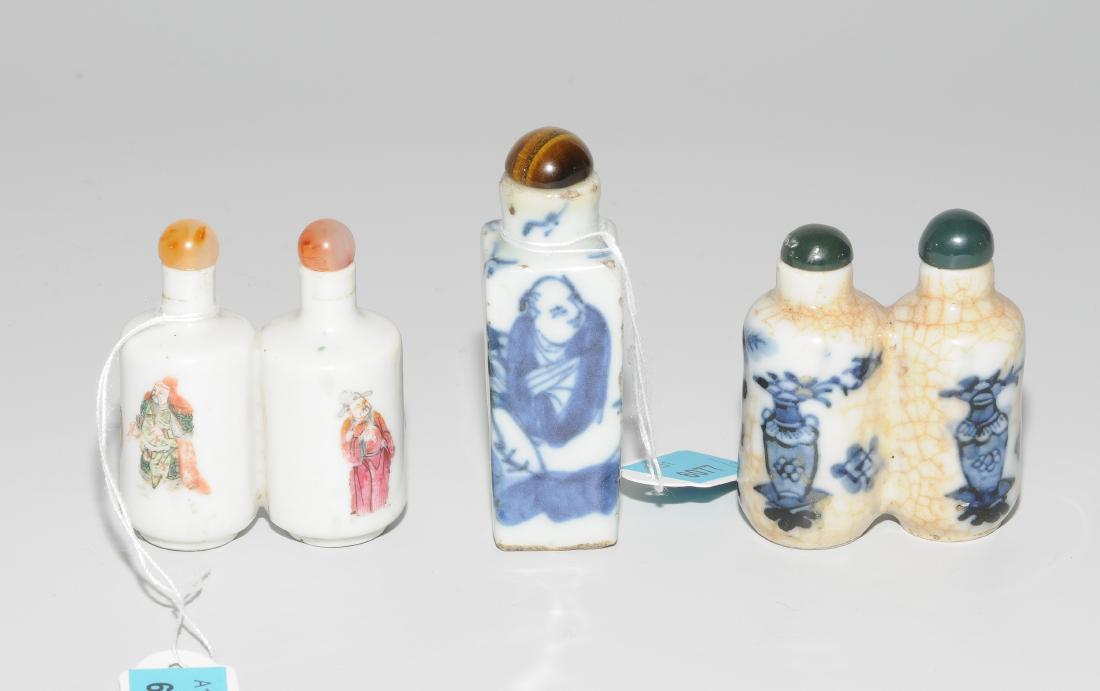 Lot: 1 Snuffbottle and 2 Doppelsnuffbottles China. (1 of 1)