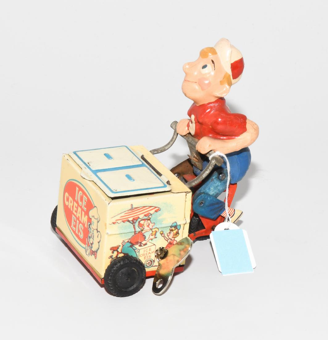 Hammerer & Kühlwein-Spielzeug "Eisverkäufer" (1 of 1)