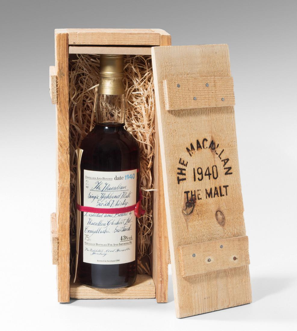 The Macallan: Single Highland Malt Scotch Whisky. Distilled and Bonded 1940. Rote Band. Original Holzkiste, 1 Flasche.