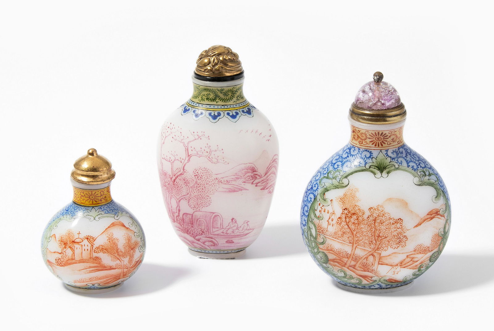 3 Snuff Bottles (1 of 8)