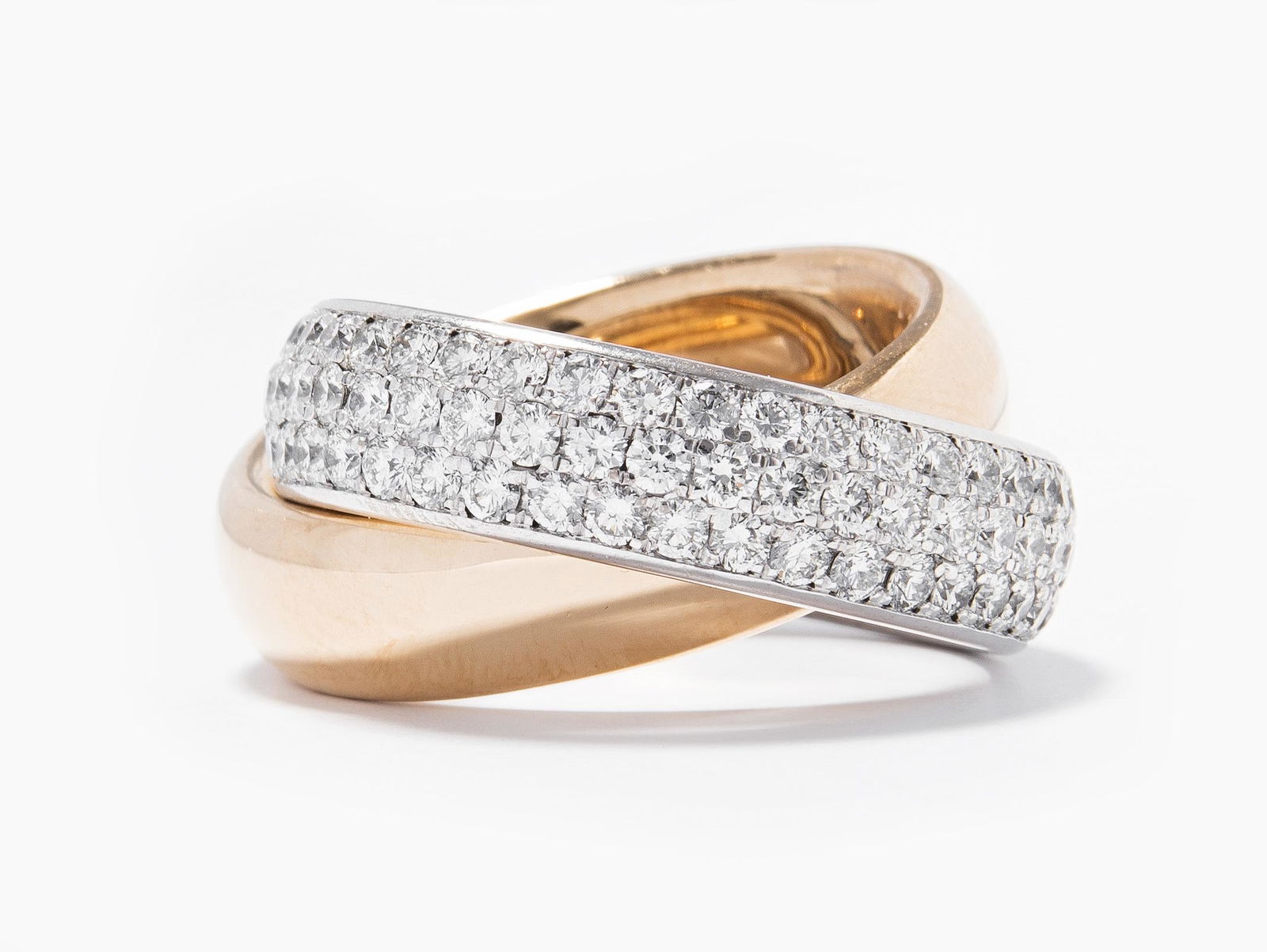 Brillant-Ring: 750 Rosé-/Weissgold. 2 ineinander gearbeitete Ringe, einer mit Brillantpavé von ca. 1.50 ct H-si. Gr. 48, 23 g.