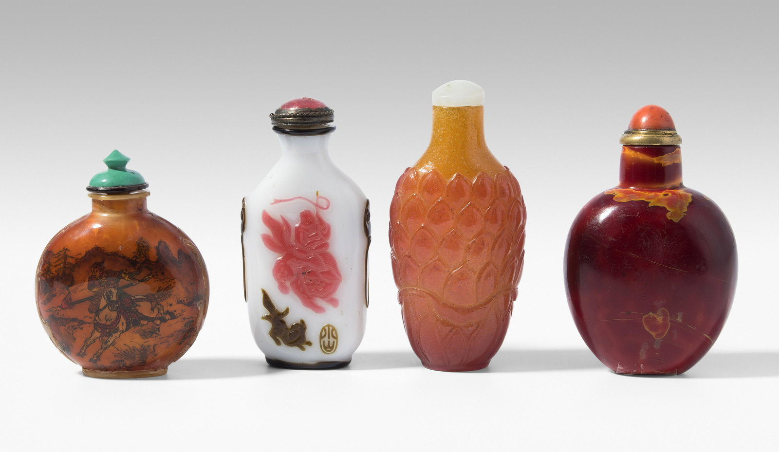 Lot: 4 Snuff Bottles (1 of 1)