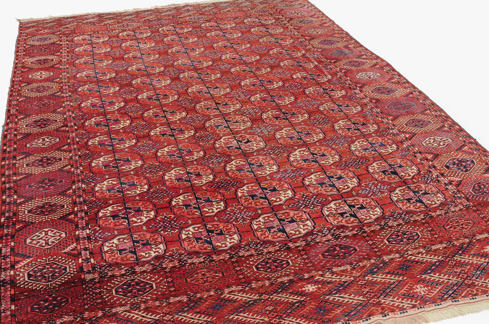 Tekke-Buchara-Hauptteppich (1 of 12)