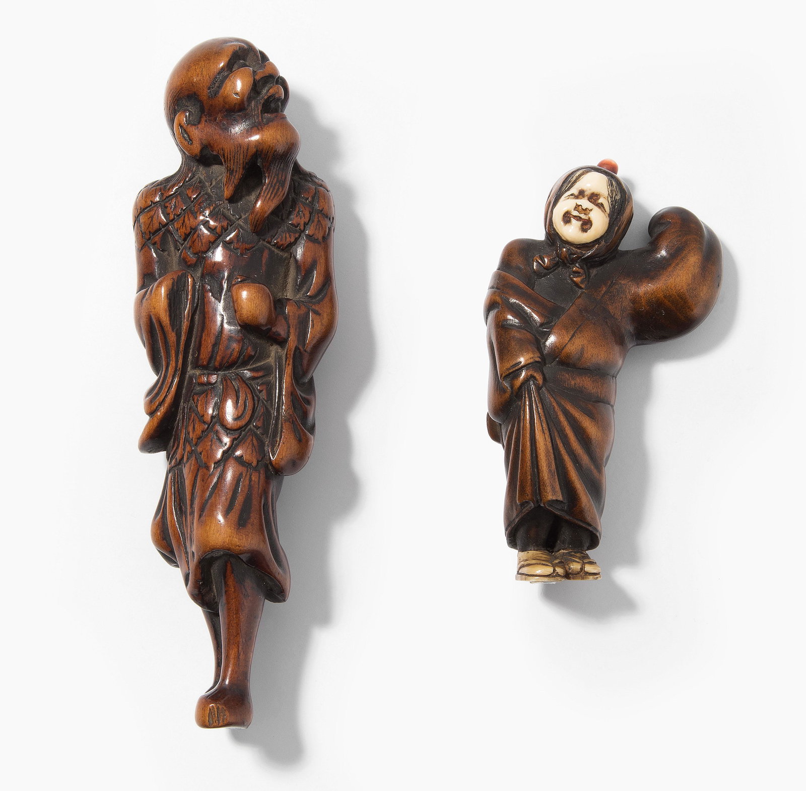 Lot 2 Holz-Netsuke (1 of 9)