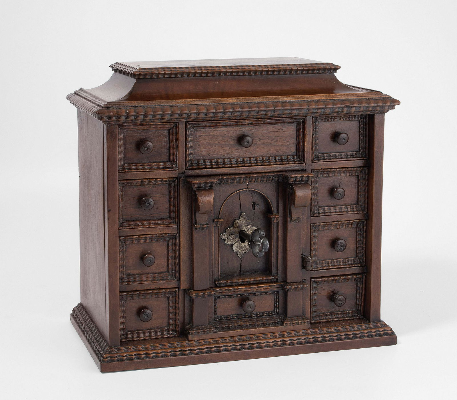 KabinettschrÃ¤nkchen (1 of 1)