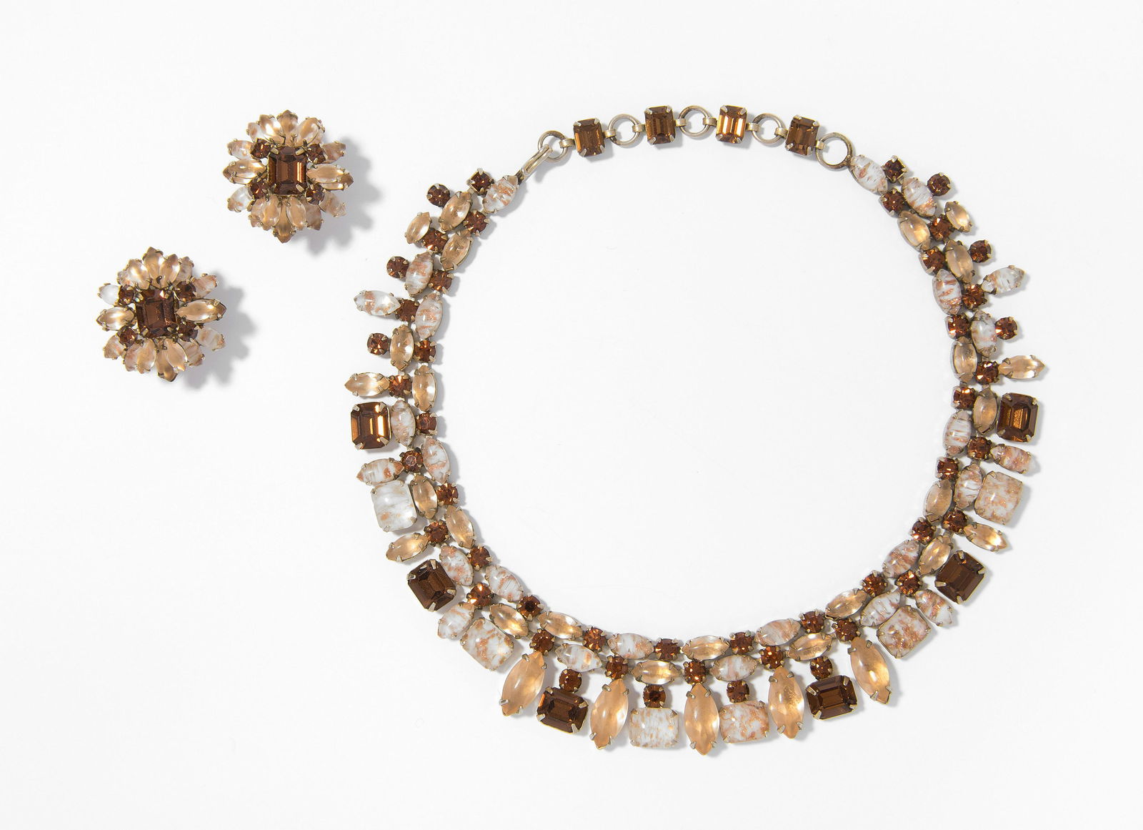 Schreiner, New York, Collier und 1 Paar Ohrclips (1 of 1)