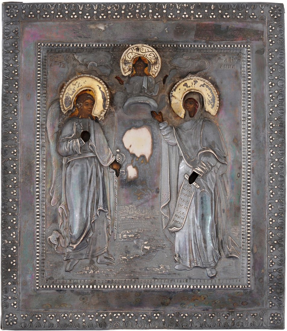 Schutzengel und Hl. Anna mit Silberoklad Russisch, um: Schutzengel und Hl. Anna mit Silberoklad Russisch, um 1830/40. Tempera Ã¼ber Kreidegrund auf Holz. Ganzfiguren auf Goldgrund. Schutzengel mit Kreuz und Schwert auf Wolkensockel (links) sowie Hl. Ann