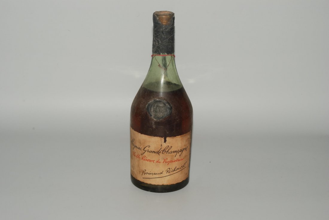 Alte Flasche Cognac Grand Champagne. 1906. Vielle: Alte Flasche Cognac Grand Champagne. 1906. Vielle RÃ©serve du Proprietaire. Boinaud Rechaux. 1 Flasche.