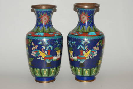 1 Paar Vasen China, 20.Jh. Email cloisonné.