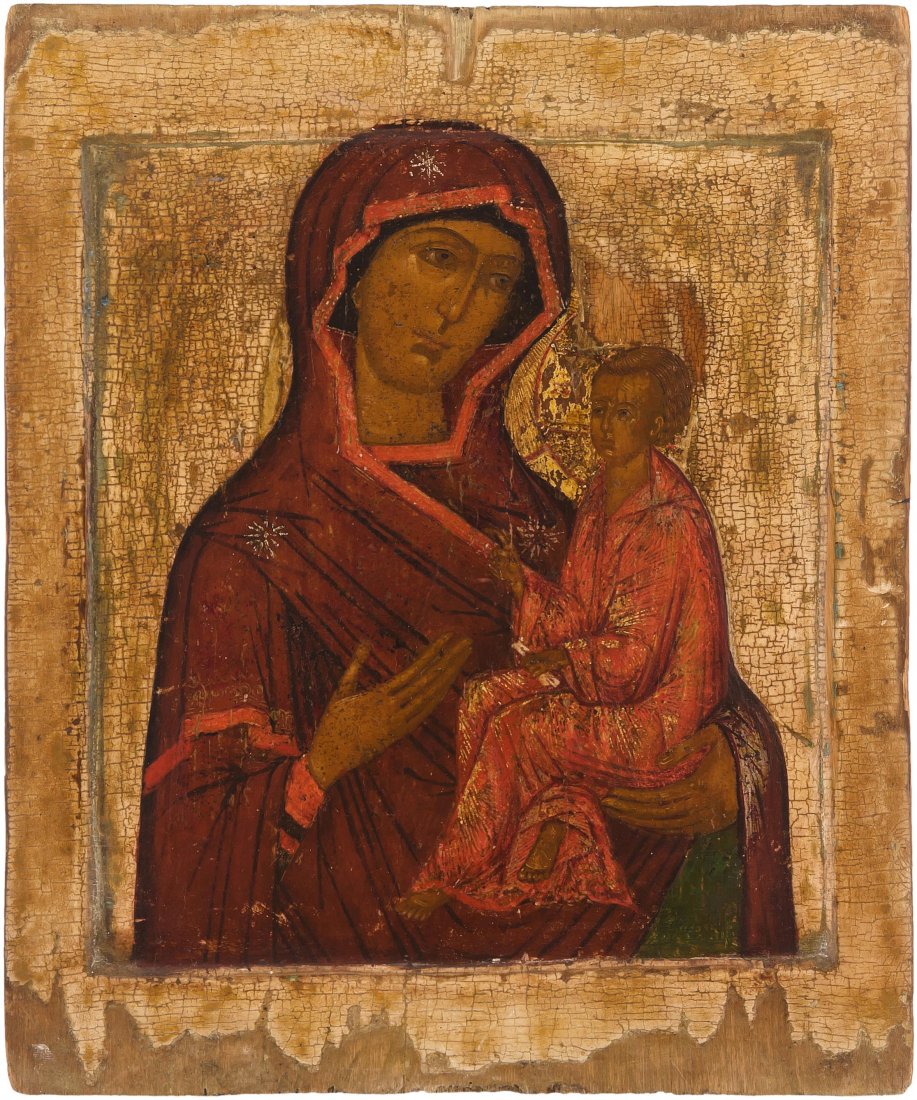 *Gottesmutter von Tichwin Russisch, 17.Jh. Tempera über: *Gottesmutter von Tichwin Russisch, 17.Jh. Tempera über Kreidegrund auf Holz. Im vertieften Mittelfeld Darstellung der Gottesmutter, das segnende Kind in ihrem linken Arm haltend. 29,5x24,5 cm. - Lek