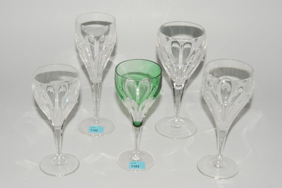 Gläserserviceteile, Böhmen, 20.Jh. Farbloses und grün (1 of 1)