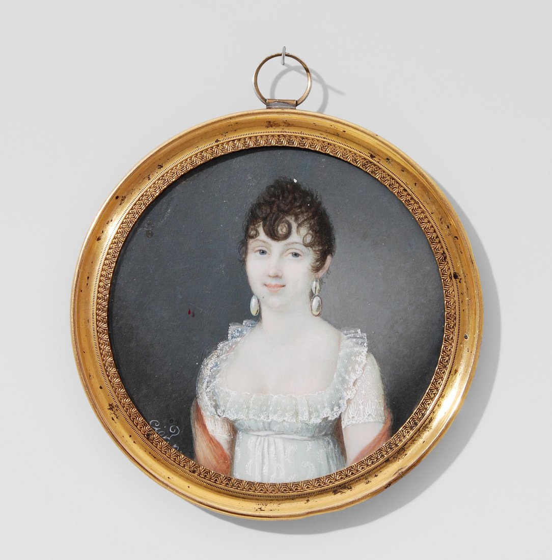 Damenporträt Anfang 19.Jh. Mischtechnik auf Elfenbein,: Damenporträt Anfang 19.Jh. Mischtechnik auf Elfenbein, rund. Signiert: Charles Pierre Cior (Paris, 1769–1840). Junge Dame in decolletiertem, weissen Empirkleid und rosa Schal, vor grauem Hintergrun