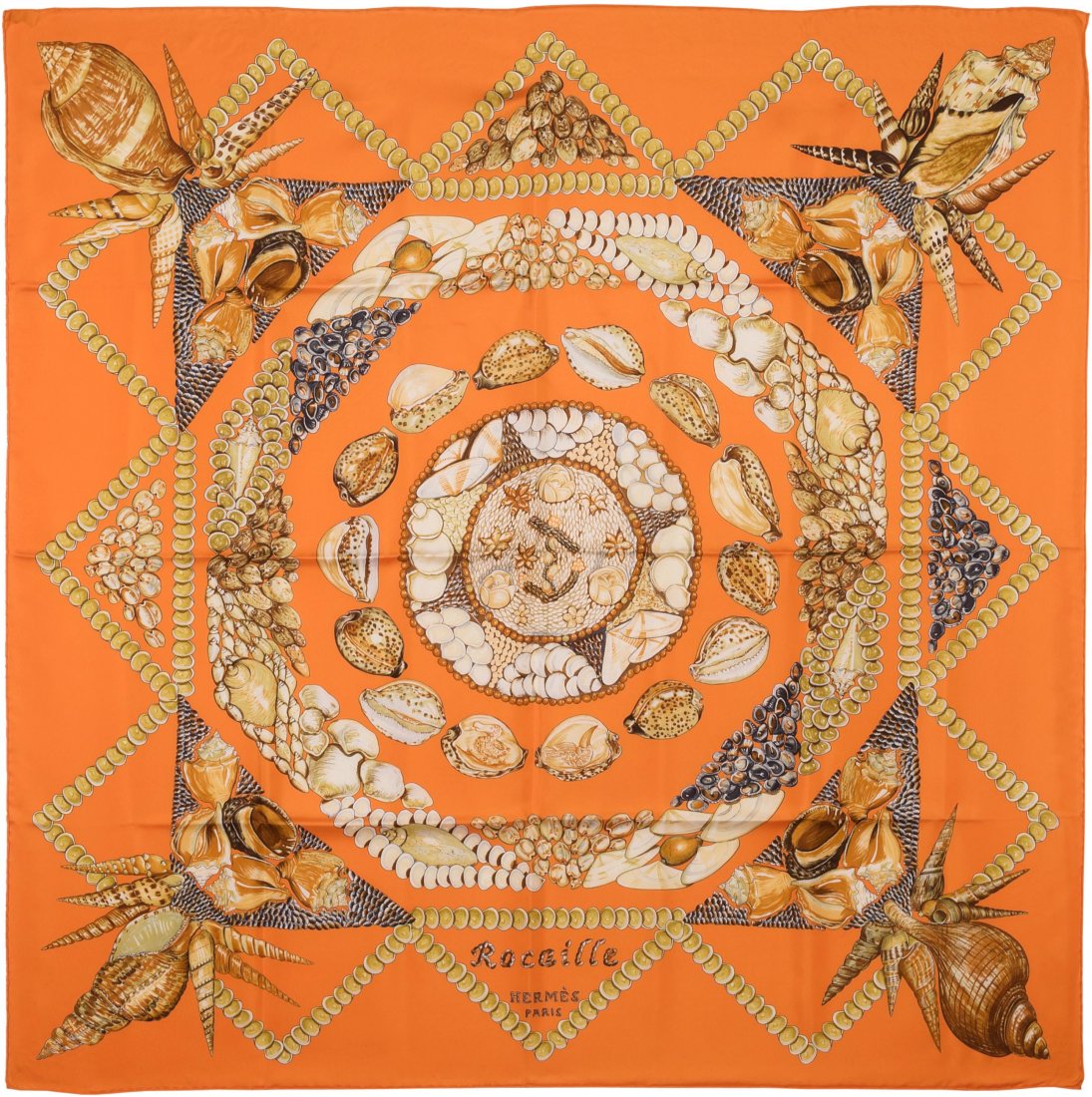 Hermès, Carré "Rocaille" Seide. In Orange. Ca. 89x89 (1 of 1)