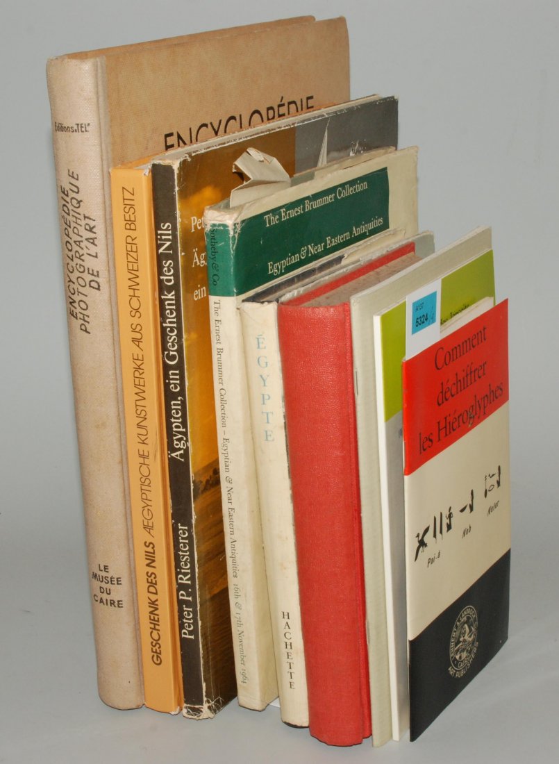Lot: 9 Bücher Bücher u. Hefte über altaegyptische (1 of 1)