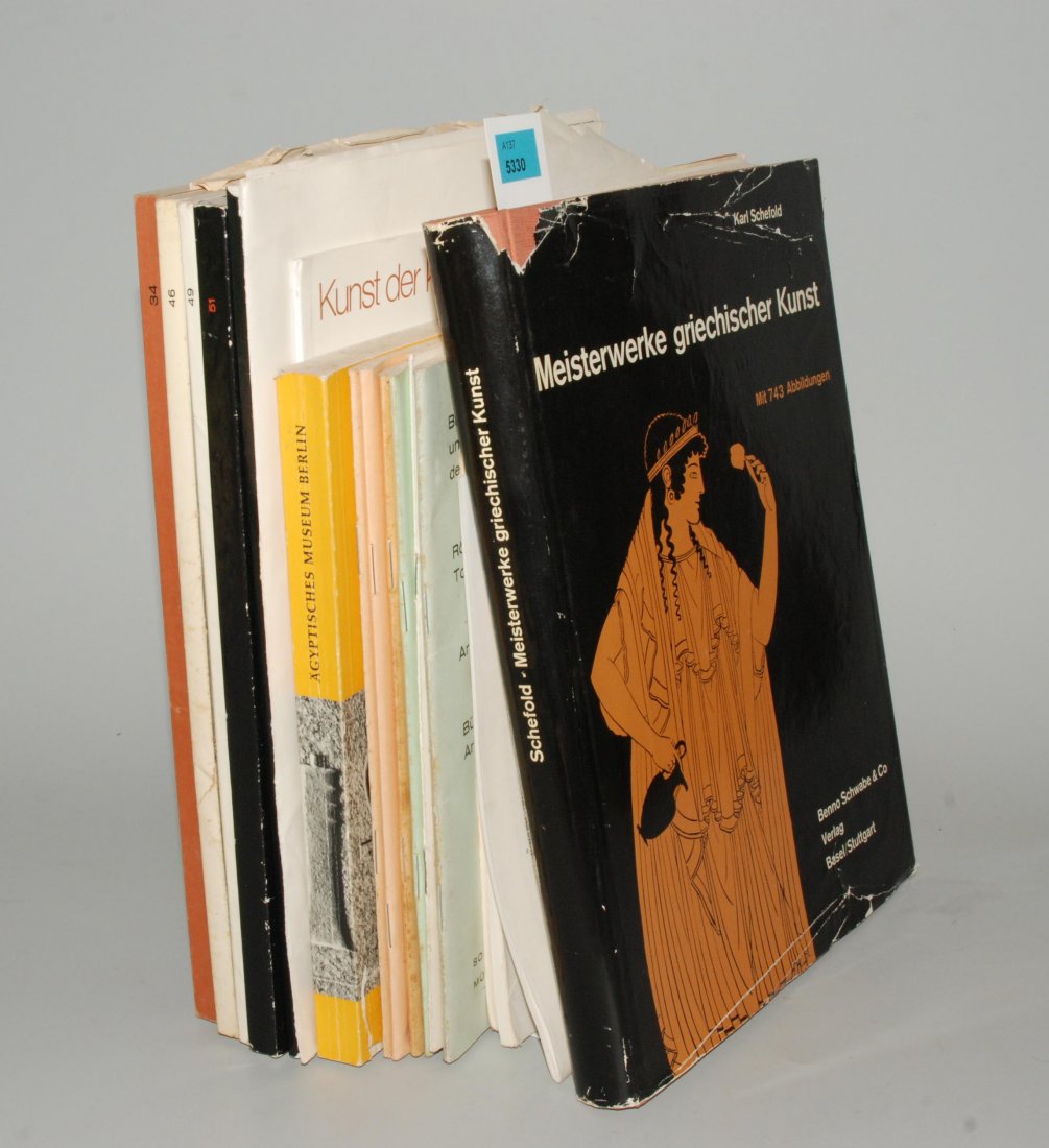 Lot: 4 Alte Kataloge u. div. Bücher Münzen und (1 of 1)