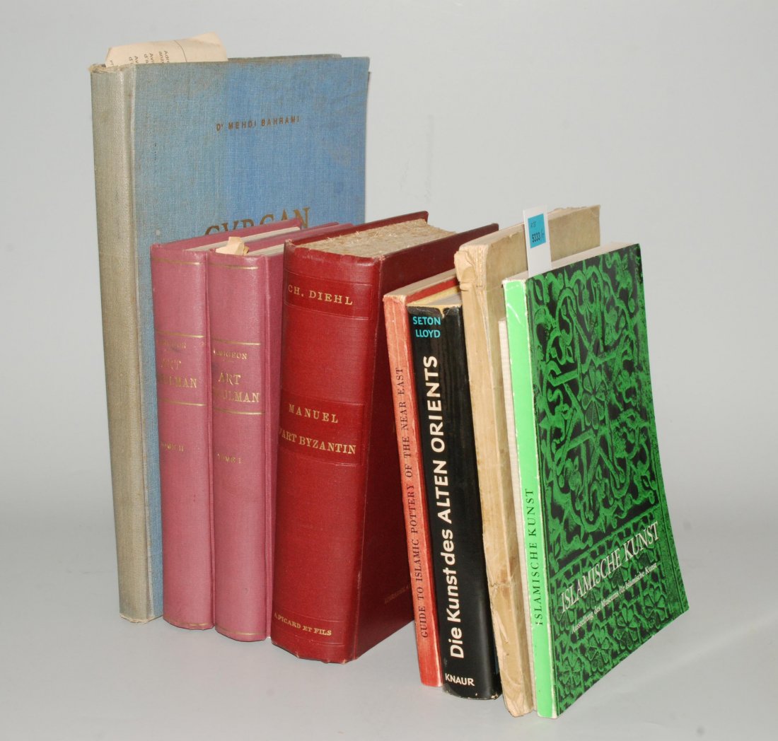 Lot: 9 Bücher und Hefte über Islamische Kunst Manuel (1 of 1)