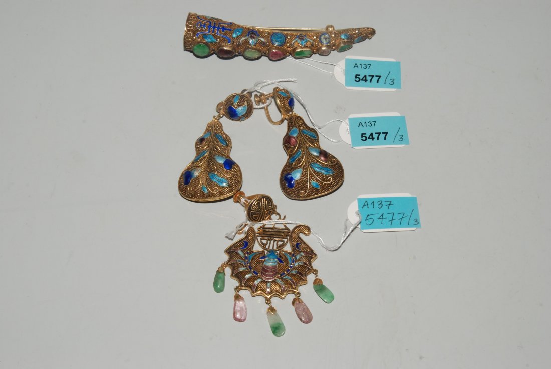 Lot: Fingernagelschutz, 1 Paar Ohrgehänge China, (1 of 1)