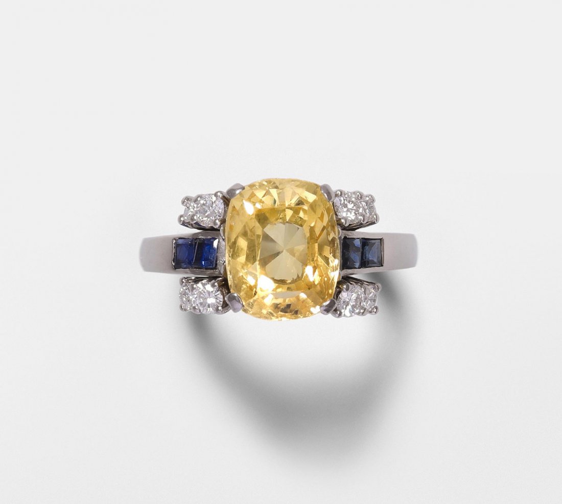 Saphir-Brillant-Ring 585 Weissgold. 1 antikovaler, (1 of 1)