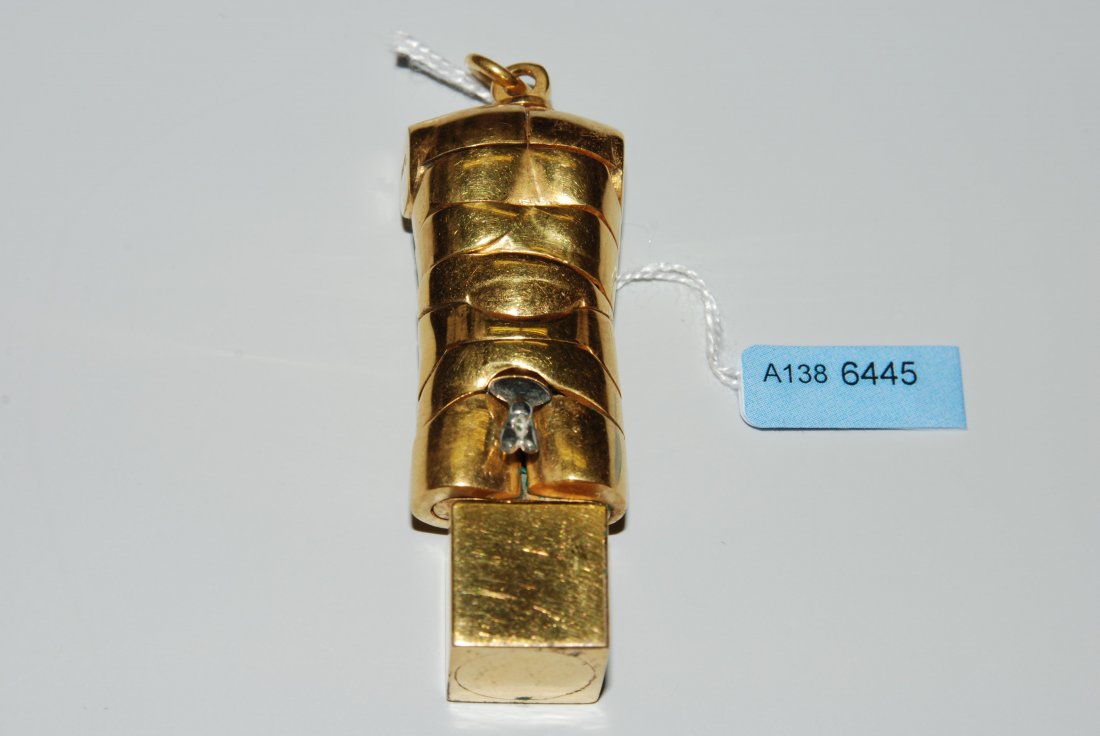 Anhänger: Berrocal, Miguel Ortiz (Algaidas 1933–2006: Anhänger: Berrocal, Miguel Ortiz (Algaidas 1933–2006 Antequera) "Micro David". 1975-1976. Metalllegierung, Signiert. 6,2x2,1x1,4 cm, 74,6 g.